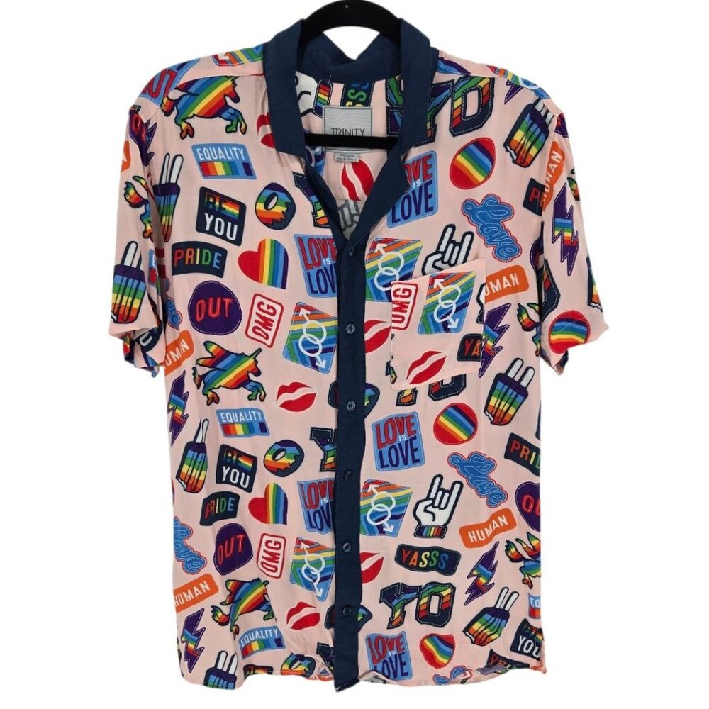 Trinity Collective size Medium rainbow Unicorn pride button up short sleeve